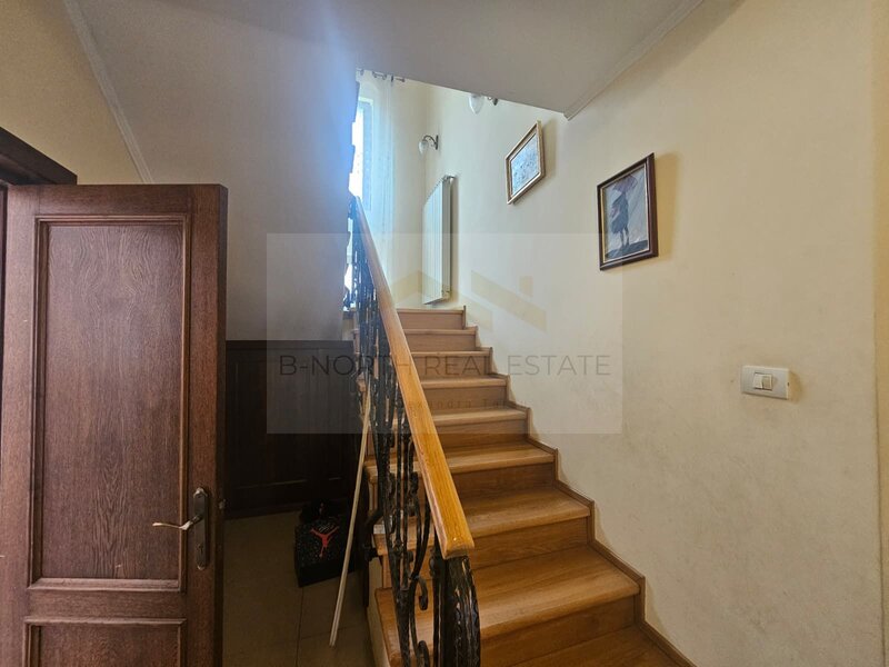 Casa / vila de inchiriat, comuna Berceni, 350 mp utili, curte 400 mp