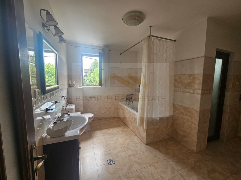 Casa / vila de inchiriat, comuna Berceni, 350 mp utili, curte 400 mp